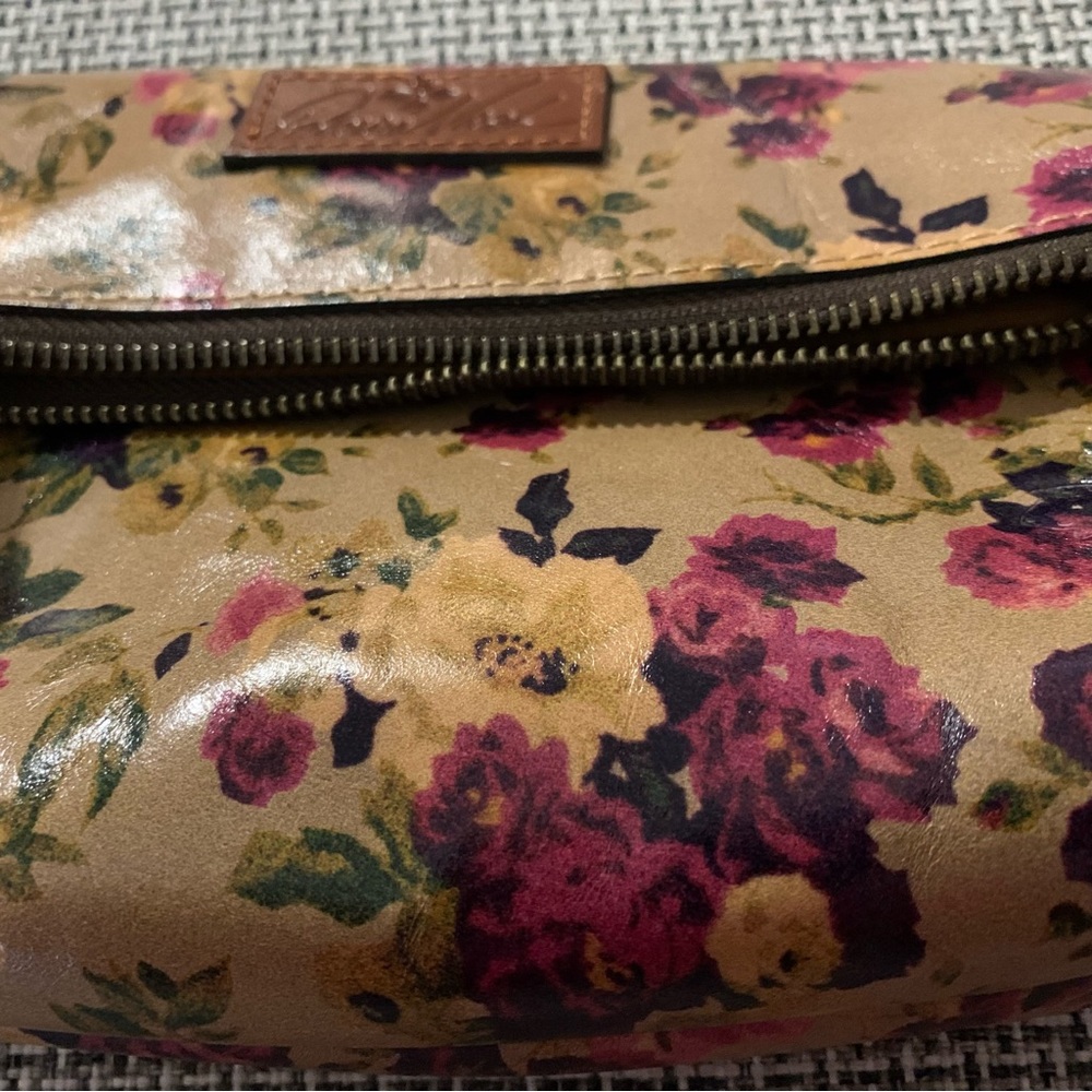 Patricia Nash Valerie leather clutch in antique rose